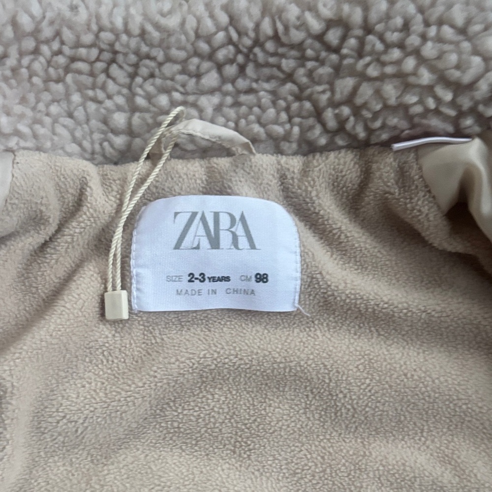 Zara Kids Sherpa Jacket - Cream and Black - Picture 2 of 3